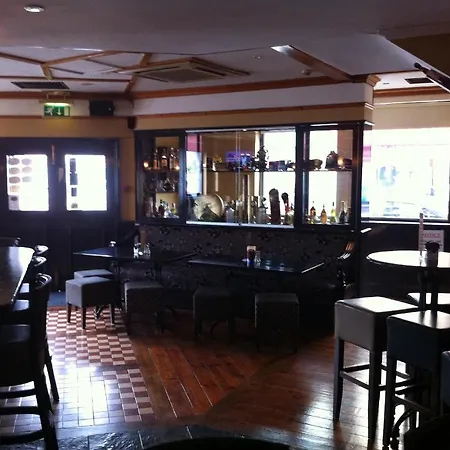 Arms Inn